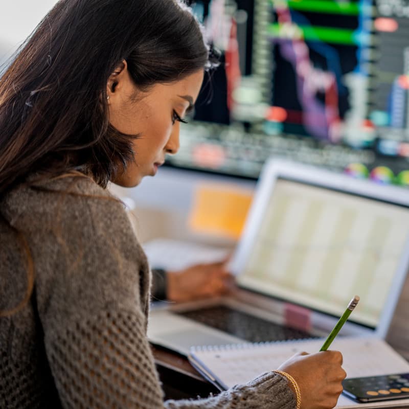 HR woman at laptop